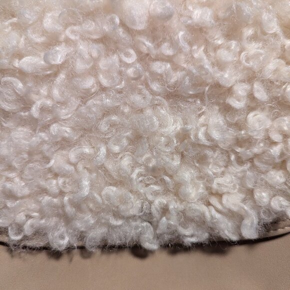 furry crossbody purse - Picture 3 of 4